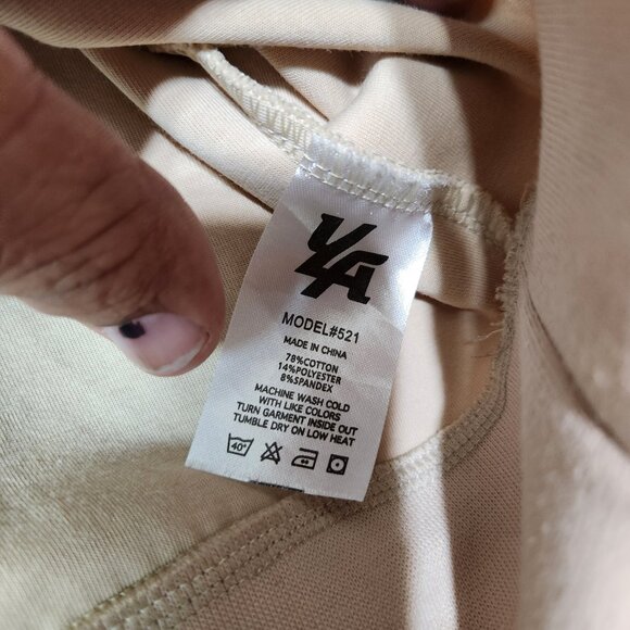 YoungLA Hoodie Sweatshirt Men's Medium Cream 521 Goat Graphic Spell Out Logo - Picture 10 of 16